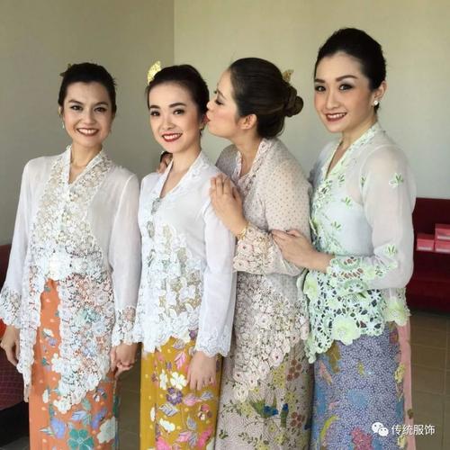 峇迪蜡染南洋各地的不同风格和纱笼的穿搭介绍围读服饰史