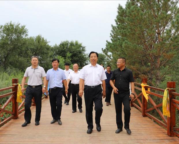 政协地工委主任钟志林一行赴兴安盟学习考察