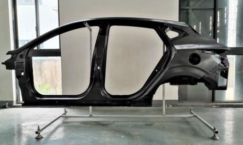 hrc承制的全碳纤维侧围总成