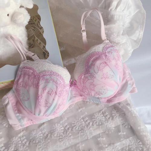 超可爱性感舒适的内衣秀_内衣_蕾丝内衣_蕾丝内衣推荐