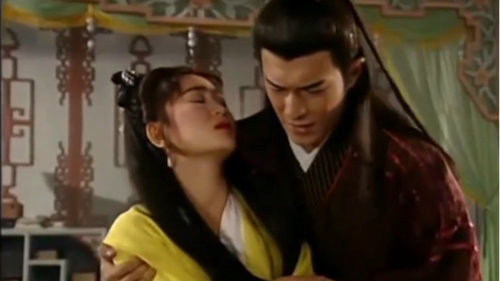 圆月弯刀:秦可情为了完成丁鹏的心愿,竟然不惜伤害自己