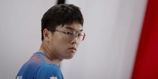 lpl传出重磅爆料theshy去wbgrookie休息bin变成了uzi队友