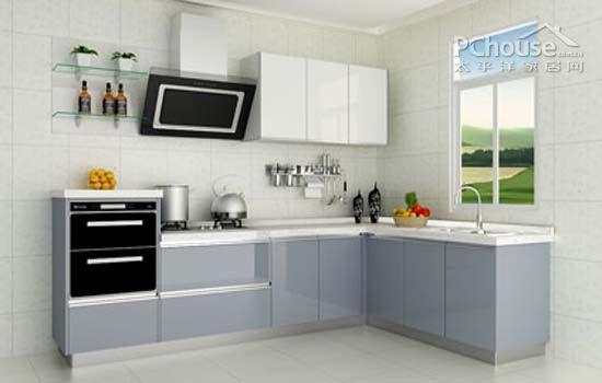 让不少人向往,以烟机为中心的对称式吊柜设计,人性化电器半高柜设计