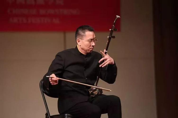 河南民族乐团郭民演奏的现代豫剧《风雨故园》核心唱段移植作品《小
