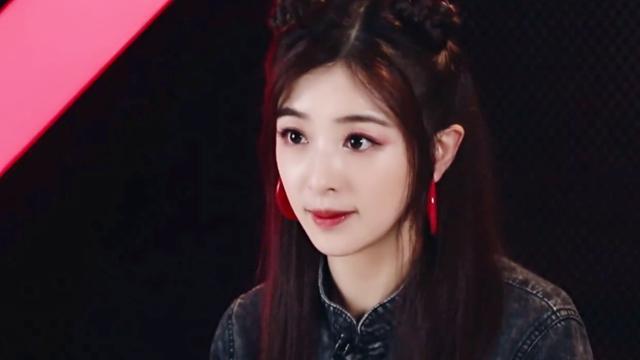 《乘风破浪的姐姐》,张含韵观众喜好度最低,她如何