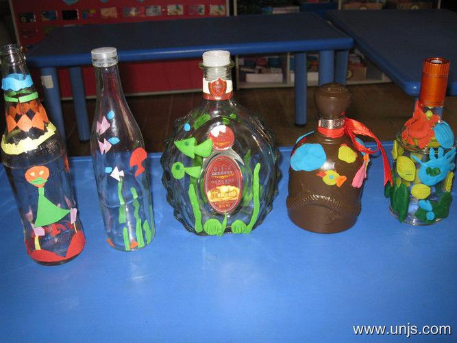幼儿园装饰瓶子的教案