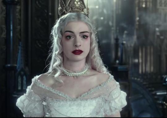 爱丽丝梦游仙境白皇后伪善红皇后悲剧的产物