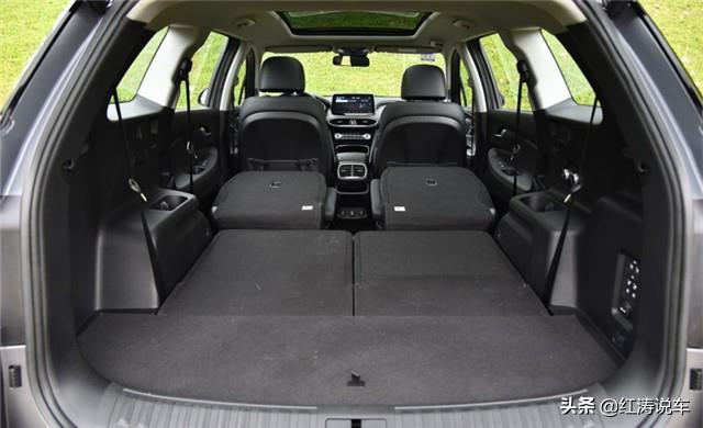 总的来说,北京现代新胜达作为家用来说是很不错的,之所以销量比较一般