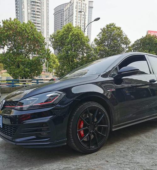 大众高尔夫7 gti(mk7)改装rotora刹车