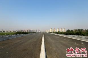南三环快速化工程高架桥完工 九月中旬具备通车条件(组图)