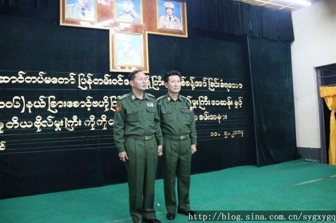 [转载]缅甸国防部授予果敢边防监察委员会主席魏怀仁上校军衔