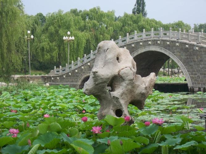 莱芜红石公园