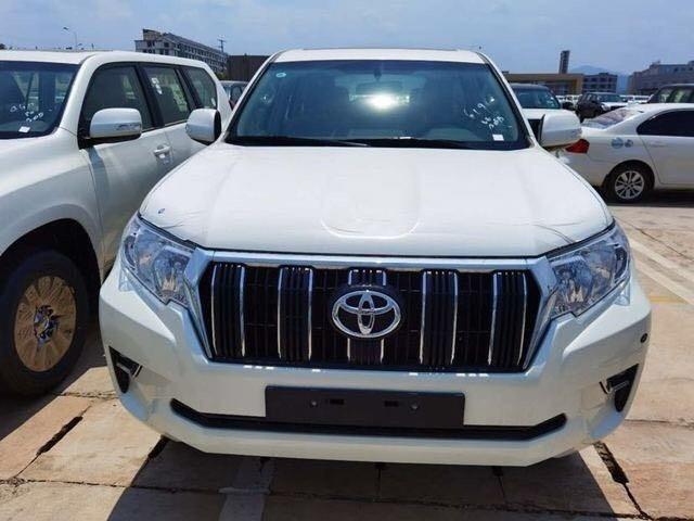 天津港丰田霸道4000平行进口全国促销