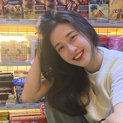 真实微信头像女现实中