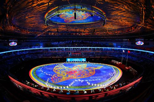 武汉军运会圆满落幕 闭幕式表演惊艳世界