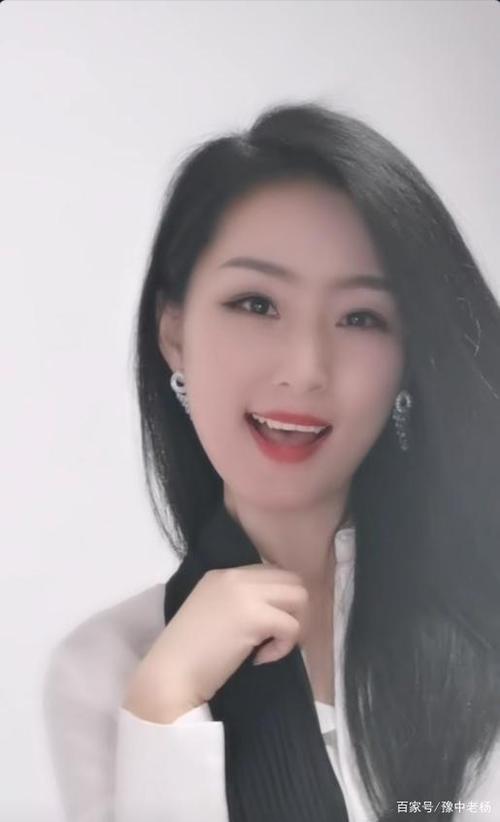 现实生活中有和刘亦菲一样的高颜值女人吗?