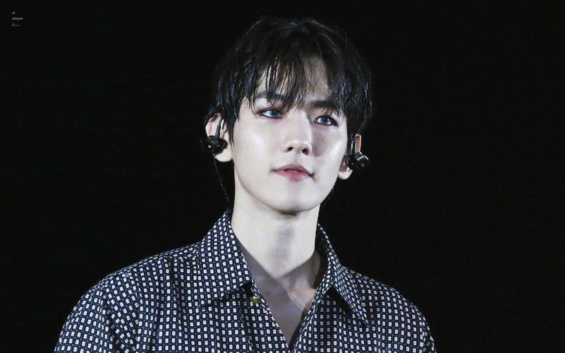 边伯贤天生爱豆# #baekhyun#【meraphic】170527 the