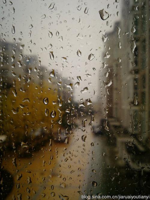 [转载]秋窗风雨夕