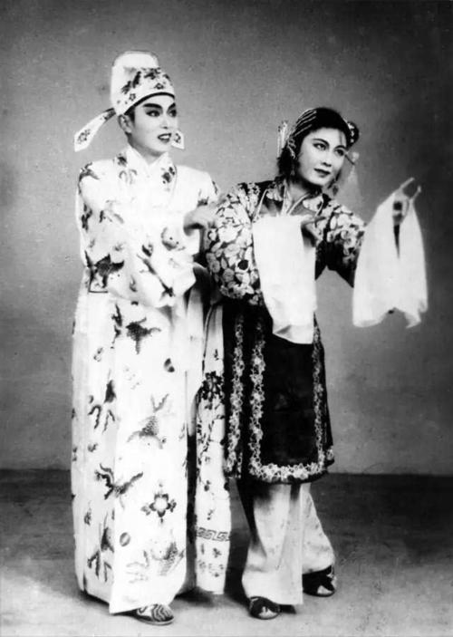 严凤英从未攻击过《智取威虎山》,王少舫为自己的违心