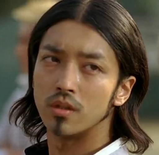 鸣海大我是《热血高校2》中铃兰高中宿敌凤仙高校3年级大boss,是个