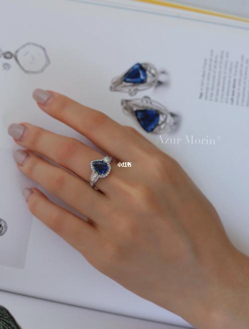 蓝宝石_戒指_时尚_设计_戒托_时尚_配饰_首饰