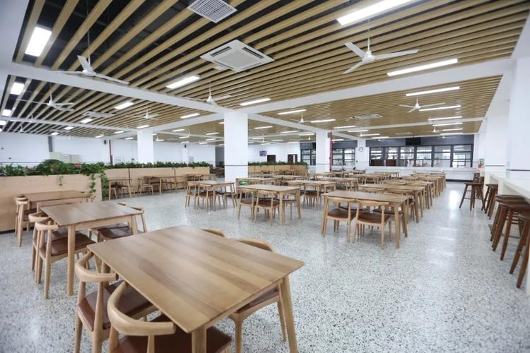 杭州市中策职业学校康桥校区启用暨创办职业教育四十一周年庆典公告