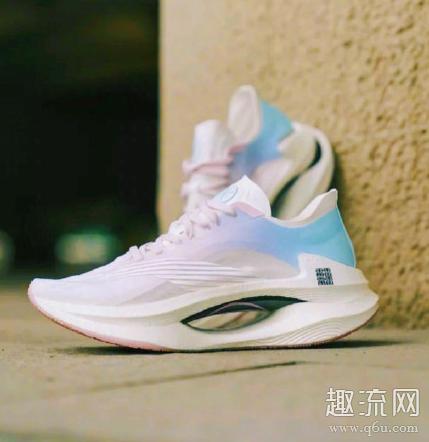 李宁绝影棉花糖上脚测评 绝影棉花糖跑步寿命如何