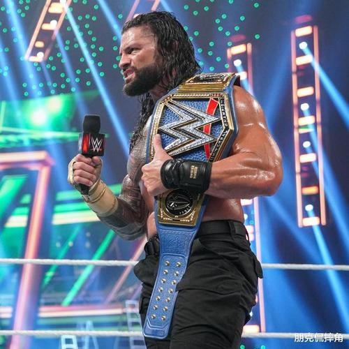 约翰塞纳回归wwe!"萨摩亚家族"包揽三条冠军腰带
