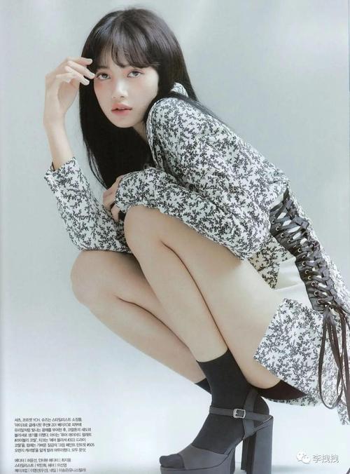比如人气爆火的lisa.不过泰国的美人也很多,比如女星mai davika.