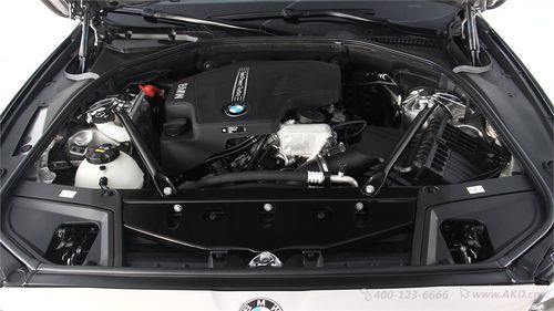 2017款 宝马525li 豪华型