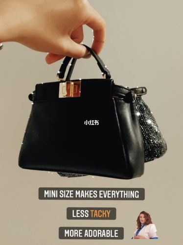 fendi micro peekaboo_芬迪怎么样_米高怎么样_airpods_lipstick_迷你