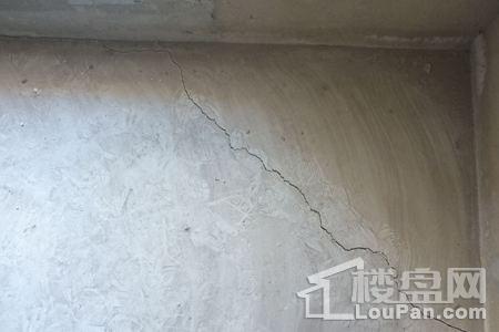 毛坯房裂缝应该如何处理