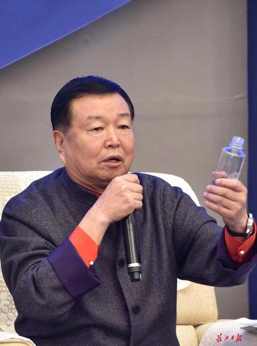华彬集团董事长:未来康养是重点 在鄂拟投资超百亿元