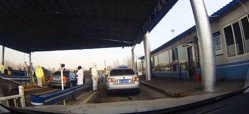 14点58分,市界康庄检查站,常规拥堵路段.