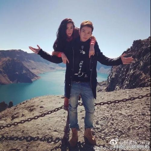 张柏芝大婚:我终于成了别人的女人 男友何孟怀家庭背景惊人
