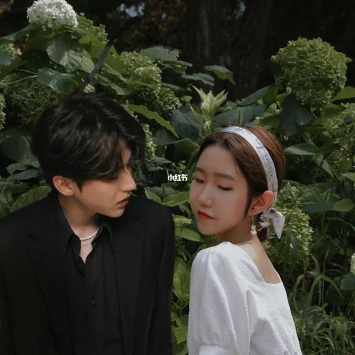 蔡徐坤合影_蔡徐坤_p图_明星合照p图_娱乐_明星娱乐