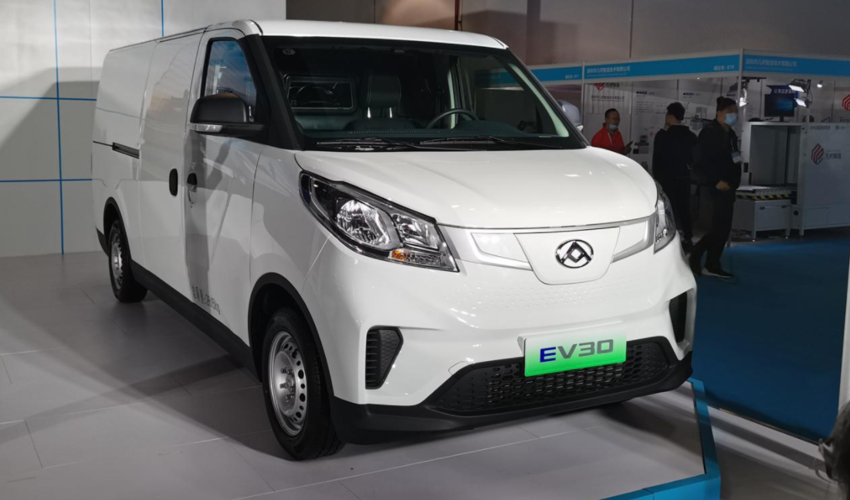 新能源汽车多少钱一辆?上汽大通maxus ev30贵不贵?