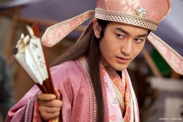 美女出上联洞中泉水流不尽唐伯虎对出下联对方听完非要嫁他