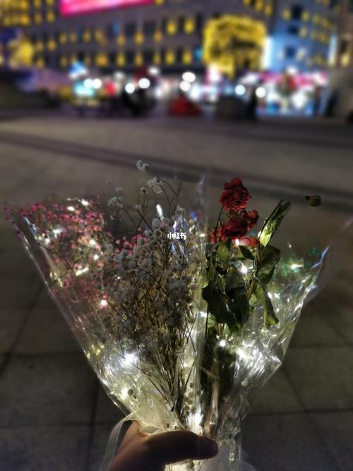 满天星灯串花束_花束_满天星_浪漫_家居家装_家居装饰