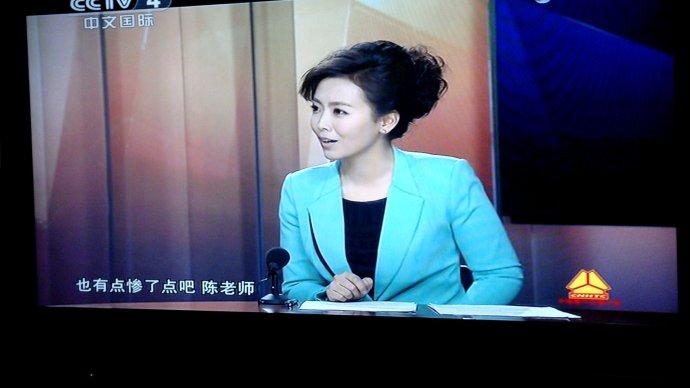 周雪梅——《走遍中国》演播室主持人