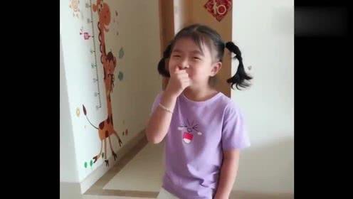 东北萌娃李欣蕊家中自拍,简直不要太可爱!