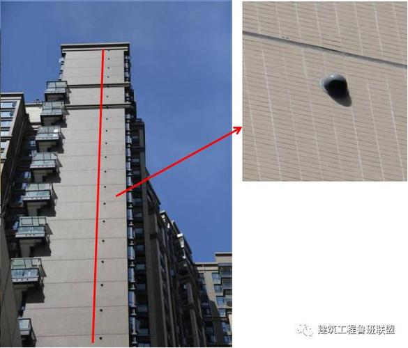 屋面地砖表面平整,柔性分格缝顺直饱满,地砖与墙体交界处采用蓝色