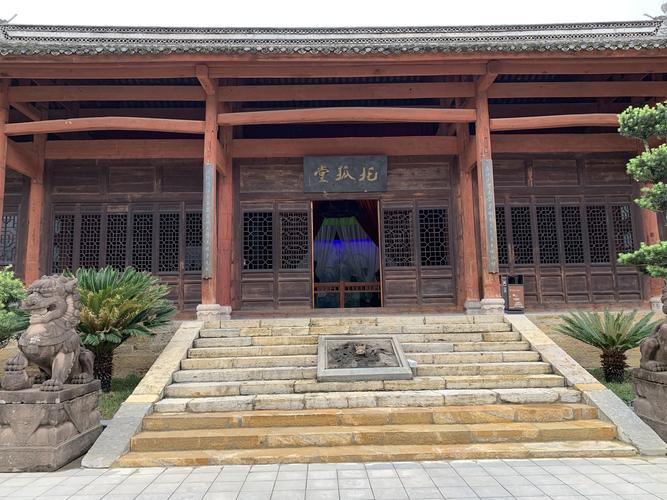 永安宫(大成殿),传说刘备在永安宫托孤