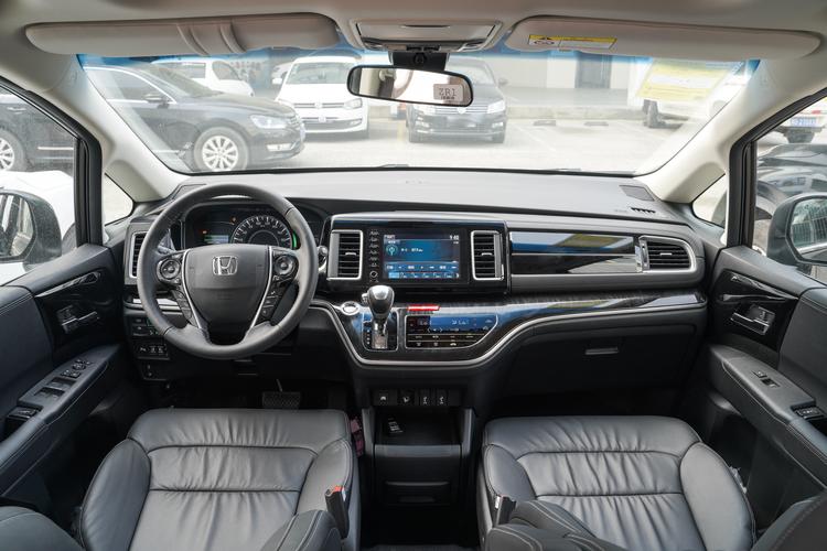 艾力绅内饰-空间-动力-易车