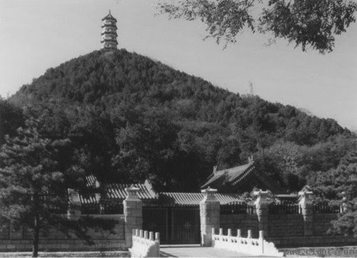 玉泉山全景.