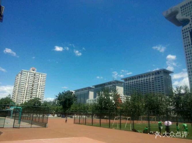 北京信息科技大学(健翔桥校区)操场图片 - 第4张