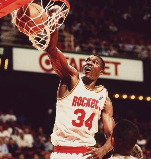 89-90赛季的nba最佳阵容有多厉害?伯德和奥拉朱旺均是