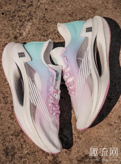 李宁绝影棉花糖开箱测评 李宁绝影棉花糖偏码吗(图文)