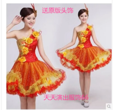 演出服2014新款亮片现代舞蹈女装比赛舞广场舞台装伴舞服装团体舞