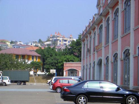 东莞雁鸣湖山庄假日游